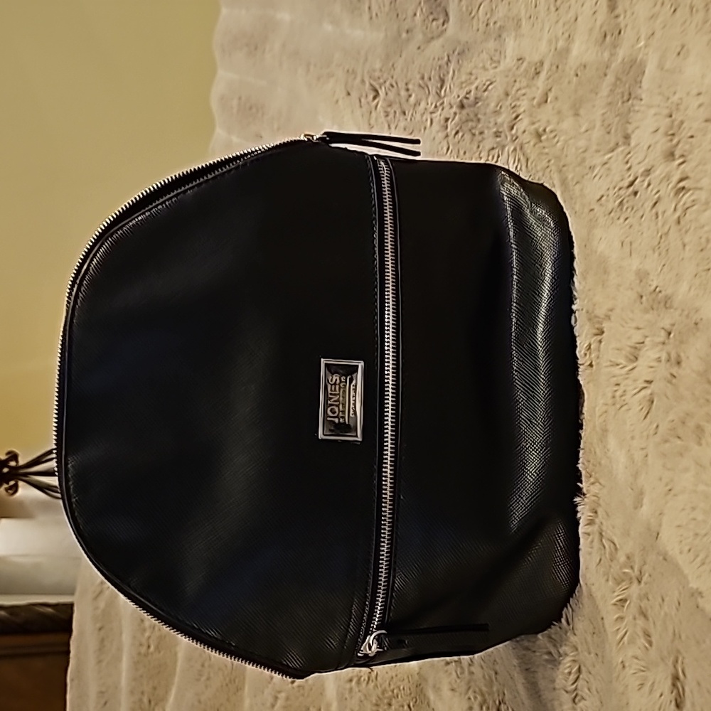 Womens nine west back pack black faux leather brand new without t…